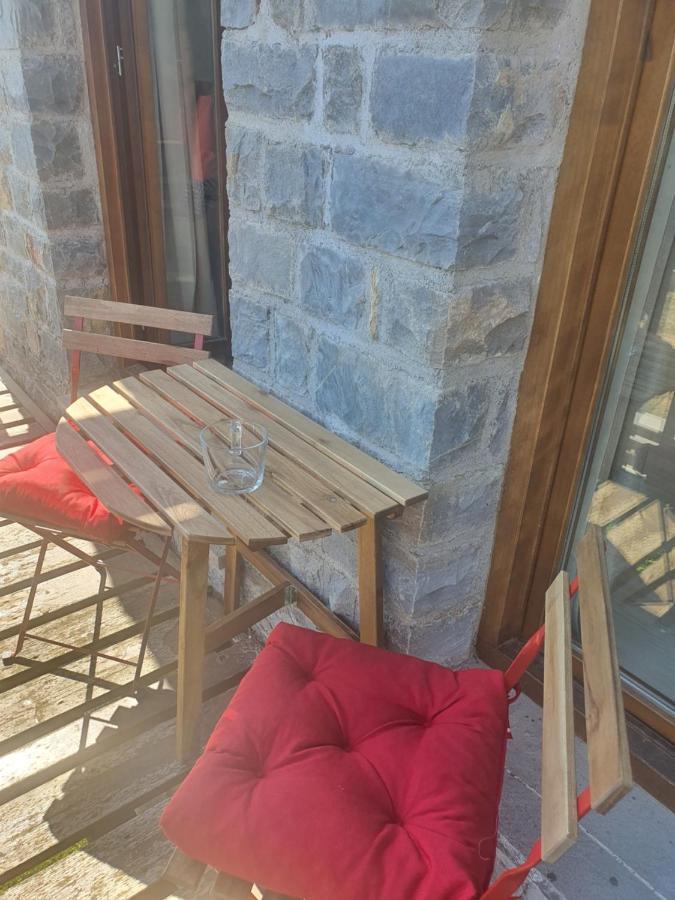 Fabuloso Apartamento Con Vistas A La Montana El Abedul Luga 23 Castiello De Jaca Exterior foto
